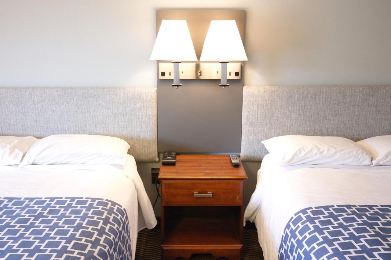 Regency Inn Of Eddyville Kuttawa Bagian luar foto
