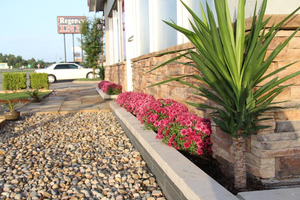 Regency Inn Of Eddyville Kuttawa Bagian luar foto
